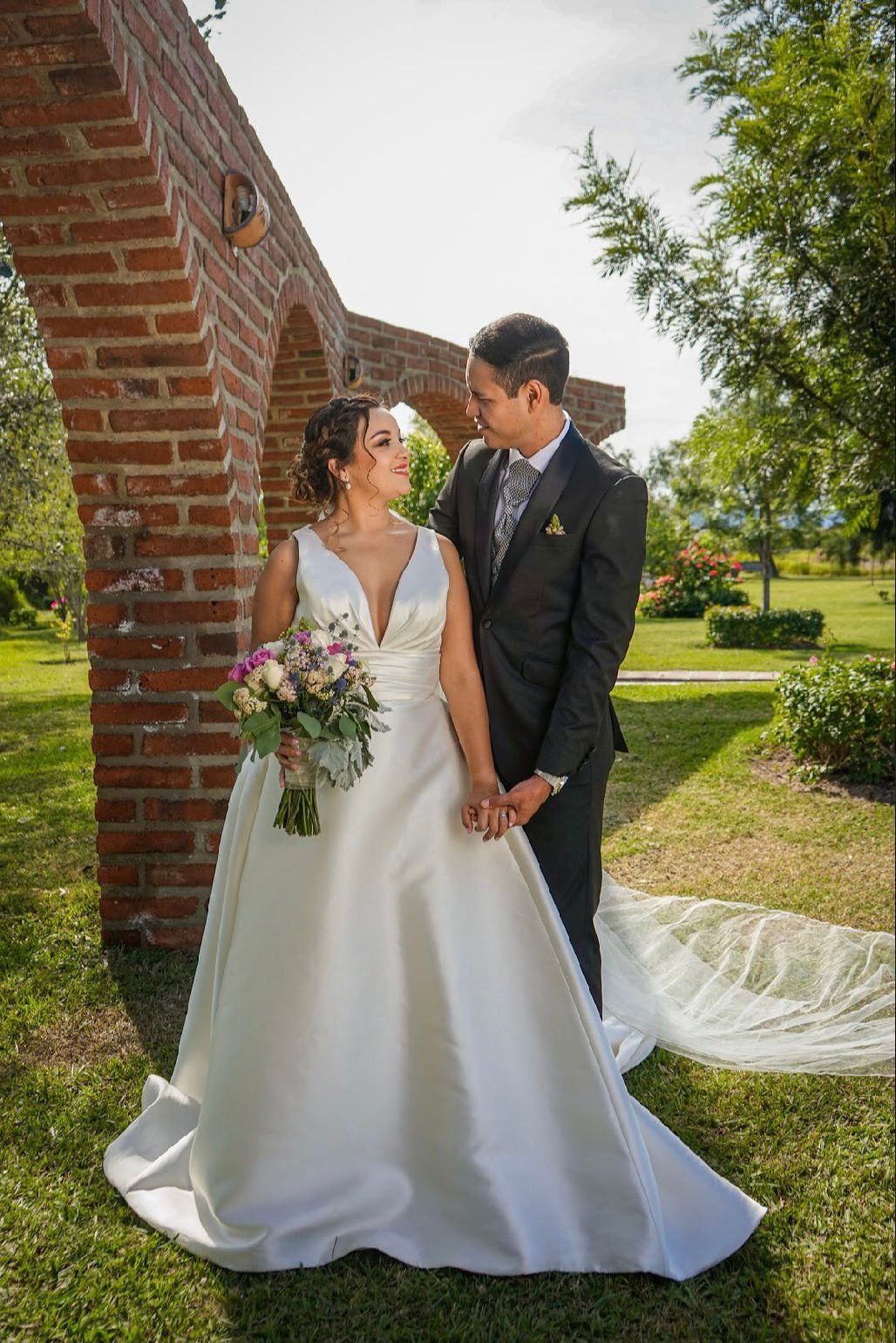 Vestido de Novia Pronovias LB69 GDL