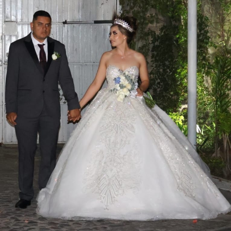 Vestido de Novia LA79 GDL